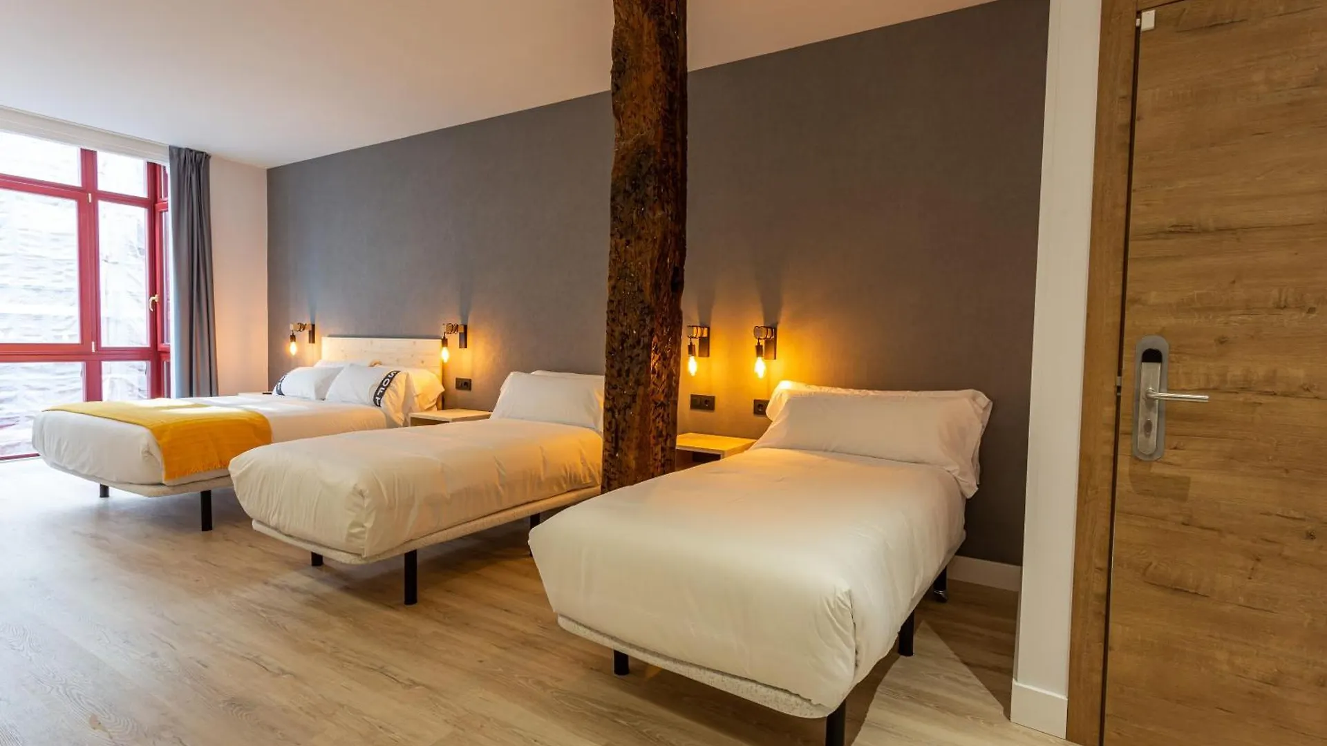 Hotel Casual Fuentes Bilbao 0*,  Španělsko