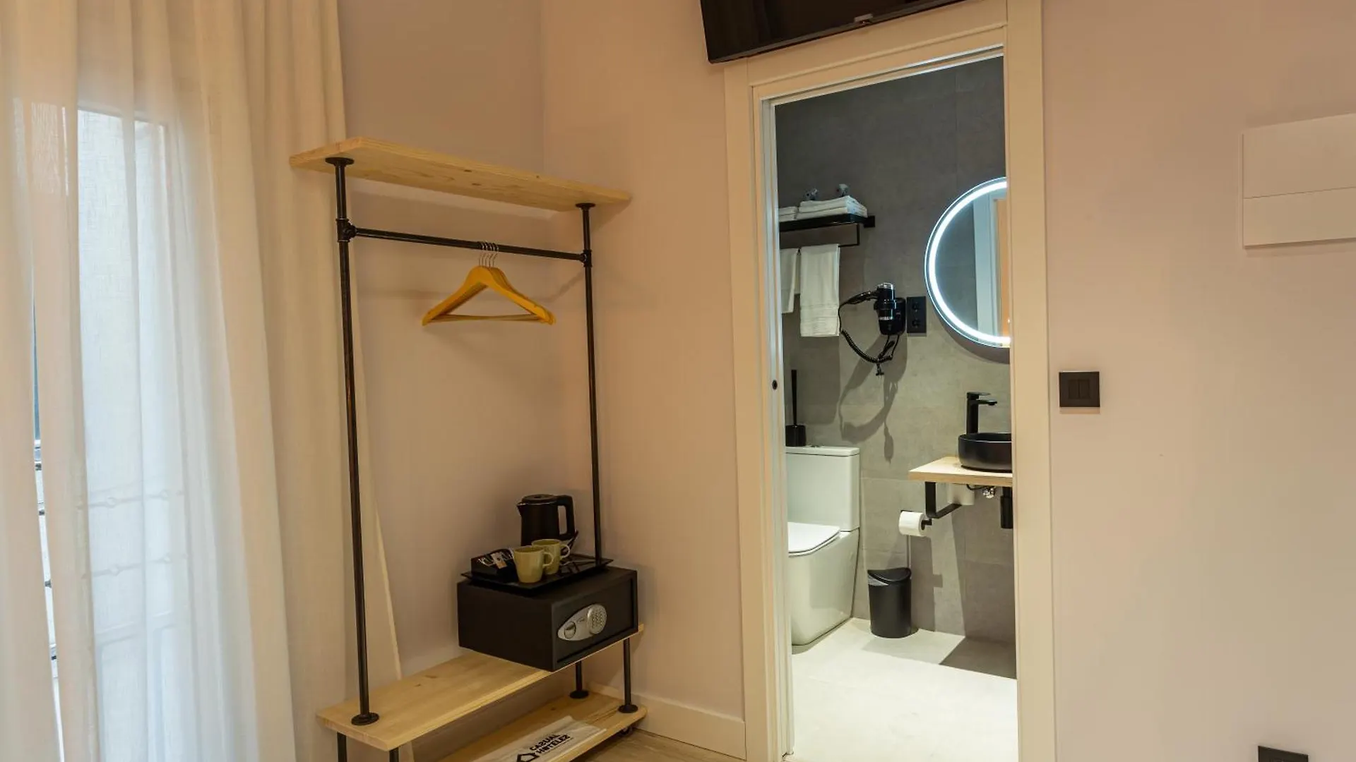 Guest house Casual Fuentes Hotel Bilbao Spain