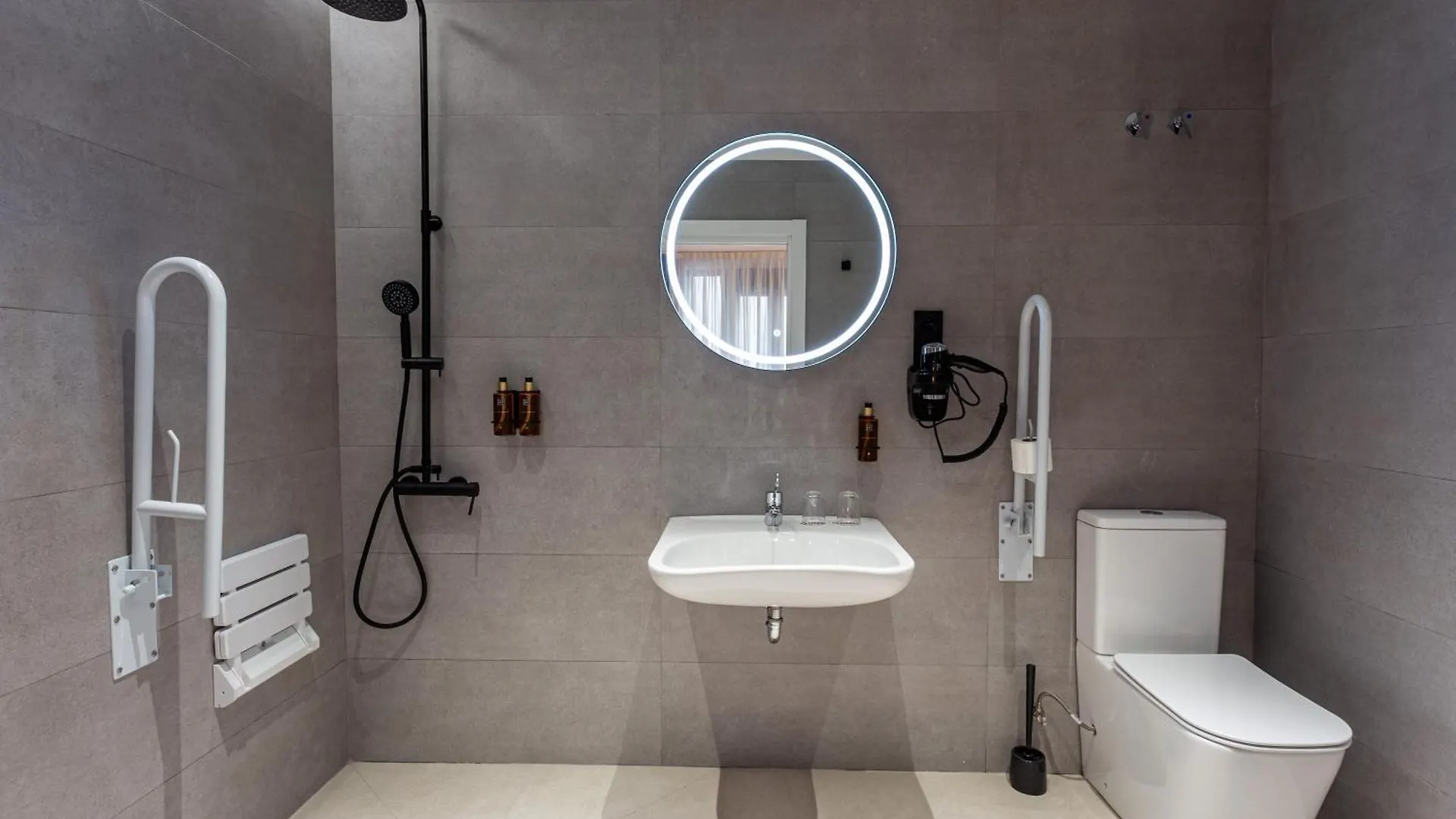 Hotel Casual Fuentes Bilbao Gasthof