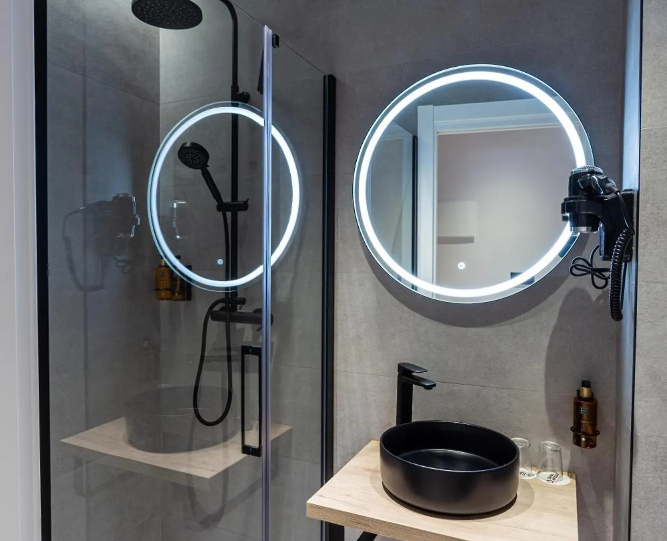 Hotel Casual Fuentes Bilbao 0*,  Španělsko